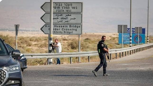 المعابر والحدود الإسرائيلية: إغلاق معبر الكرامة السبت في كلا الاتجاهين