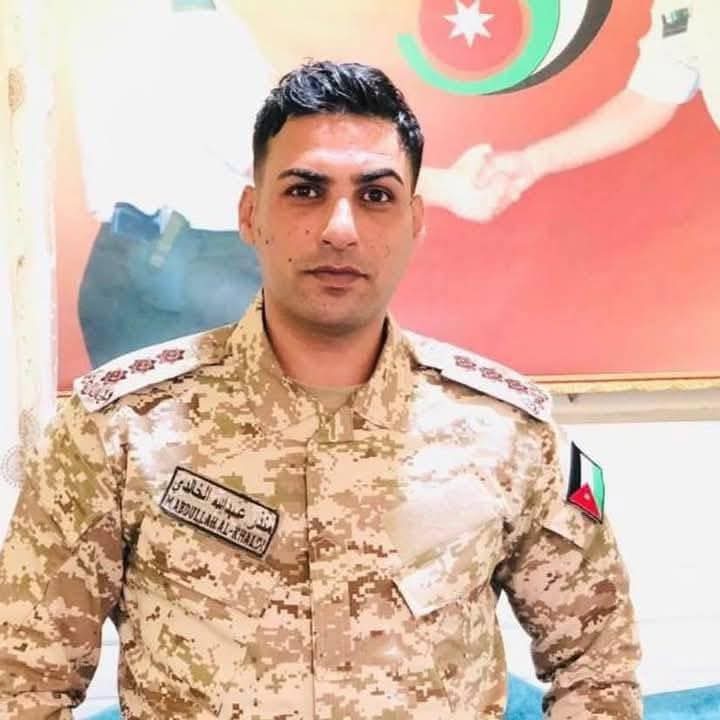 وفاة النقيب منذر عبدالله  الخالدي أثر نوبه قلبيه مفاجئه