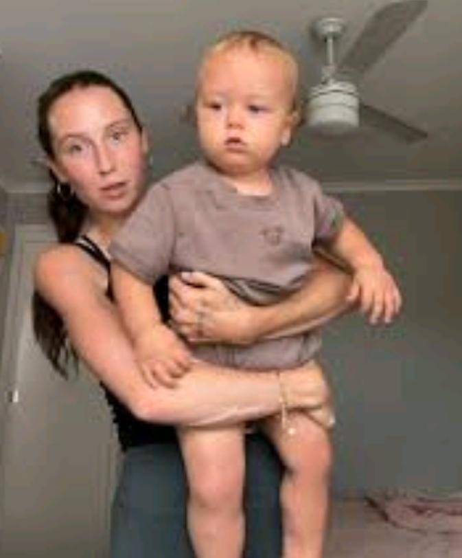 أطفال عمالقة يجتاحون تيك توك.. ظاهرة تثير قلق الأطباء