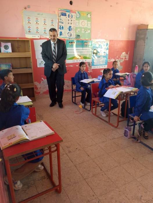 مدير تربية لواء الجيزة يتابع ميدانيًا سير العملية التعليمية في عدد من مدارس اللواء