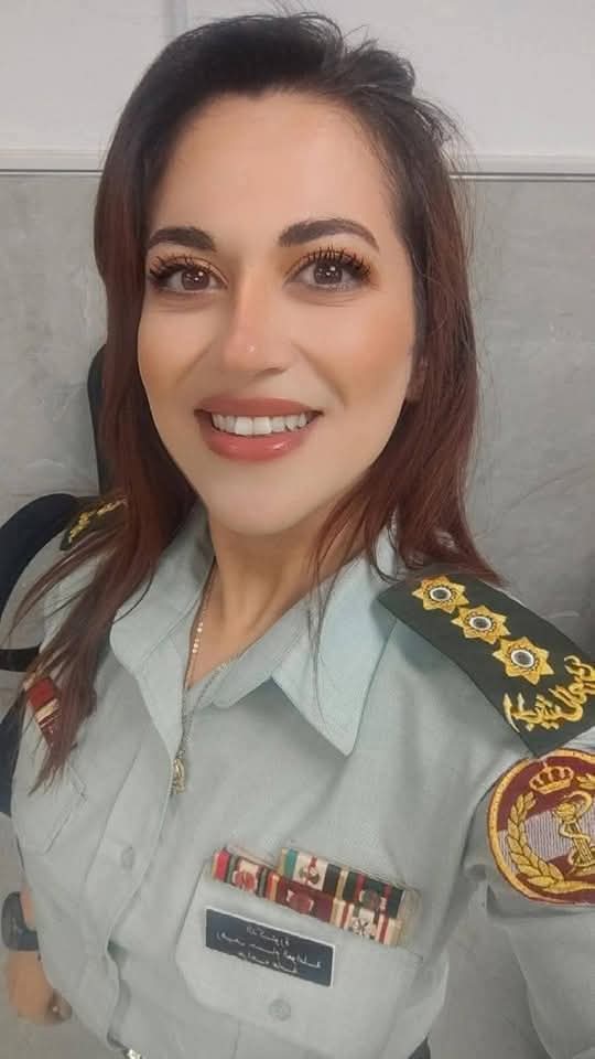 العواملة تنال البورد الأردني في الجراحة العامة والمنظار