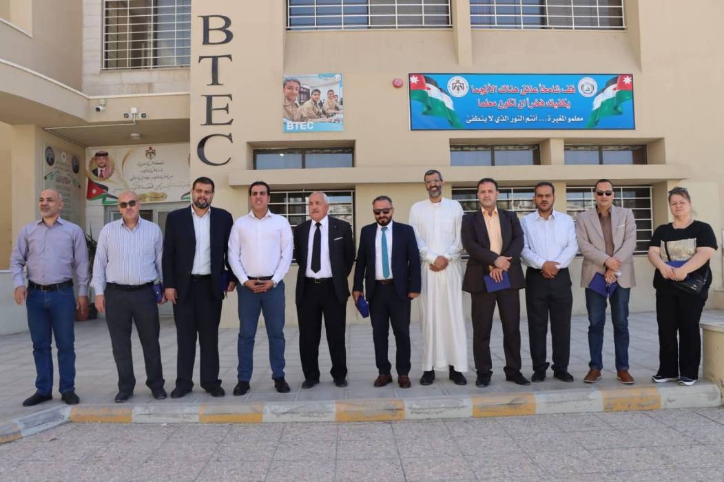 شديفات يكرّم المساهمين في نجاح (BTEC) ويؤكد صدارة البرنامج ضمن أولويات  الزرقاء الأولى