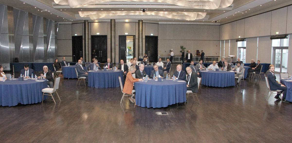 وزير الصناعة والتجارة: الاقتصاد الأردني يسير بقوة رغم التحديات