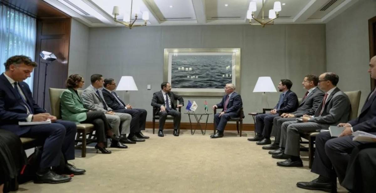 الملك يؤكد ضرورة التوصل لوقف فوري لإطلاق النار في غزة