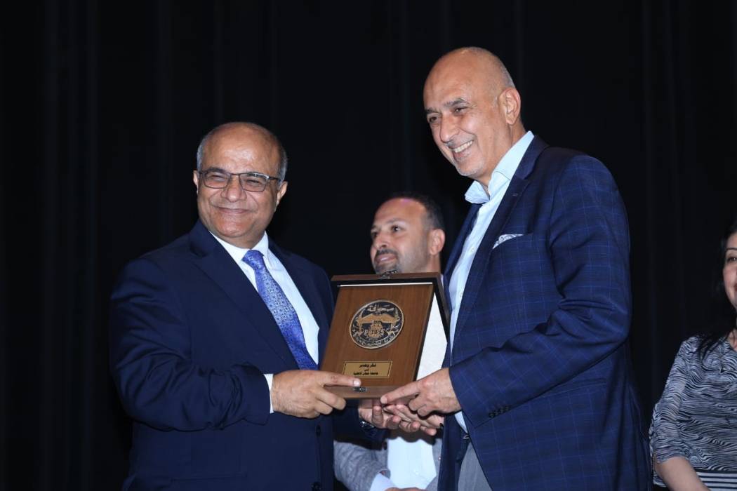 نقابة الصحفيين تُكرّم جامعة عمان الأهلية ضمن حفل تكريم الناجحين بالتوجيهي والجهات الداعمة