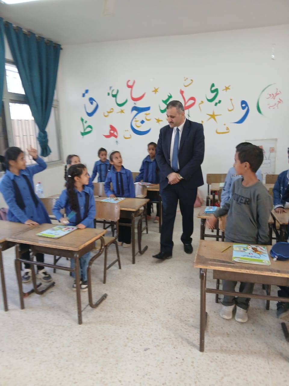 الجريري: دعم متواصل لتلبية احتياجات المدارس والارتقاء بالعملية التعليمية