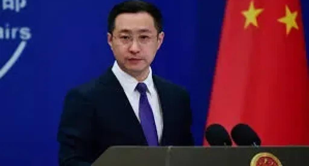 الصين تؤكد استمرار مشترياتها النفطية من روسيا رغم الضغوط الأمريكية