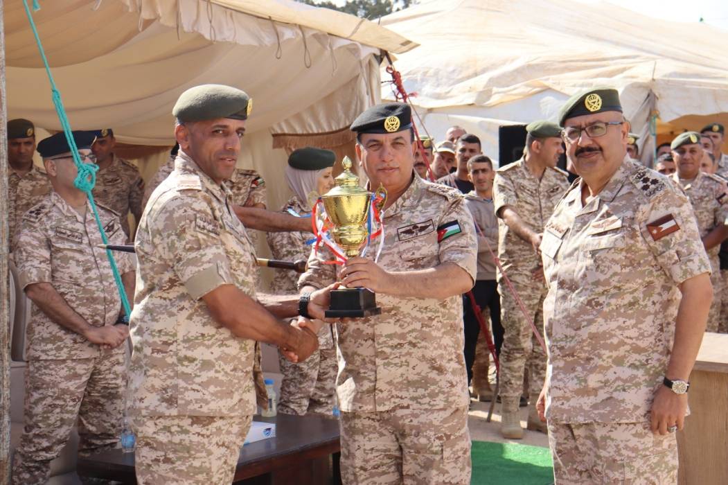 المنطقة العسكرية الشرقية تنظم مهرجانا رياضيا عسكريا بمناسبة ذكرى تشكيلها