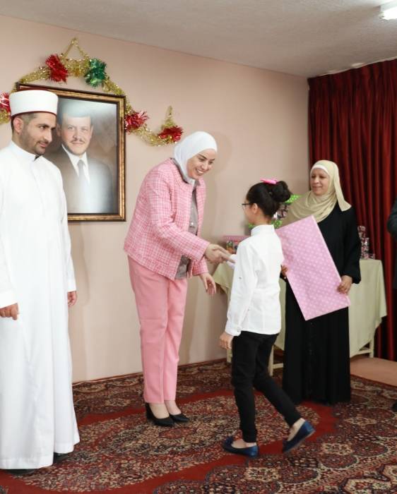 ‏بني مصطفى تُكرم عددا من حفظة القرآن الكريم في مثابة دار الإيمان للأيتام ‏