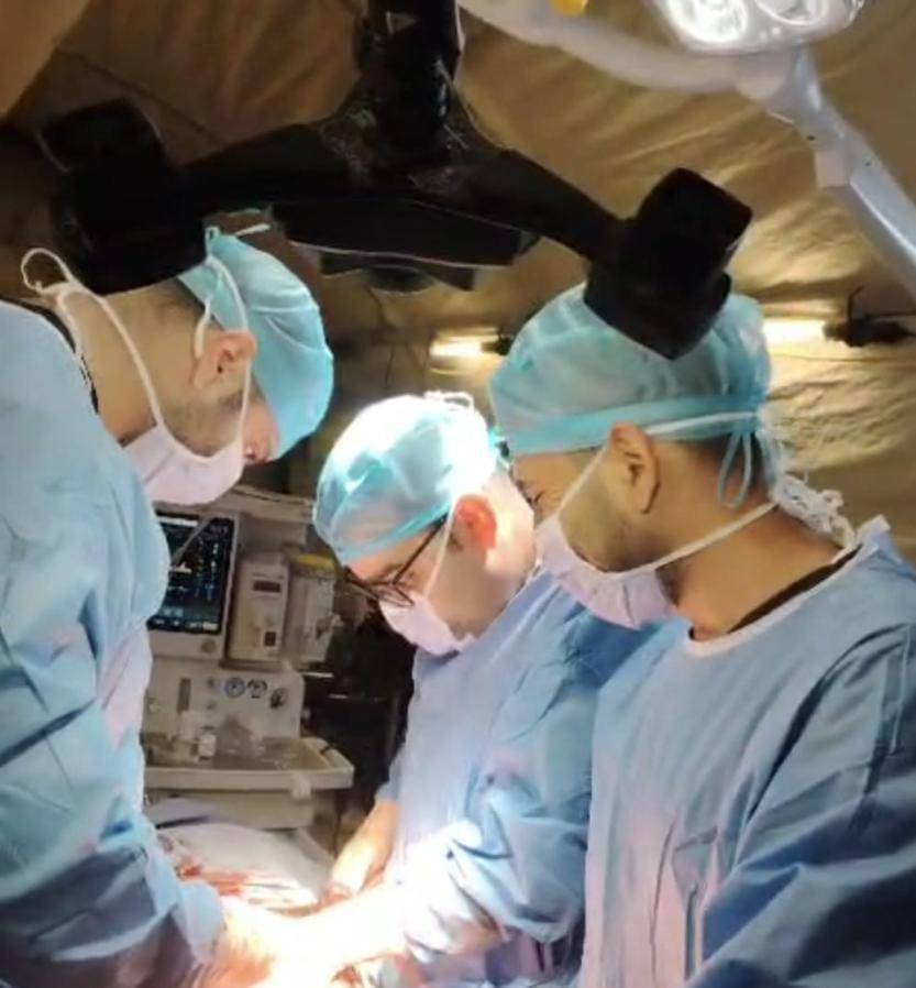 طواقم المستشفى الميداني الأردني جنوب غزة7 تنقذ حياة طفل