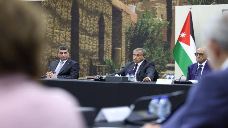 حسان: الأردنيون يقفون مع الشعب الفلسطيني .. ونحن نسجل بطولاتنا بهدوء