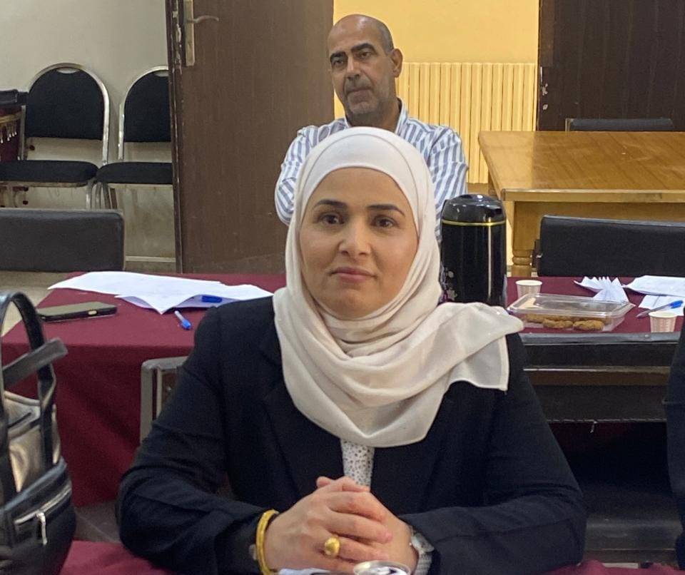 الخريشا تفتتح التدريب على برنامج قيادة تطوير المديرية .