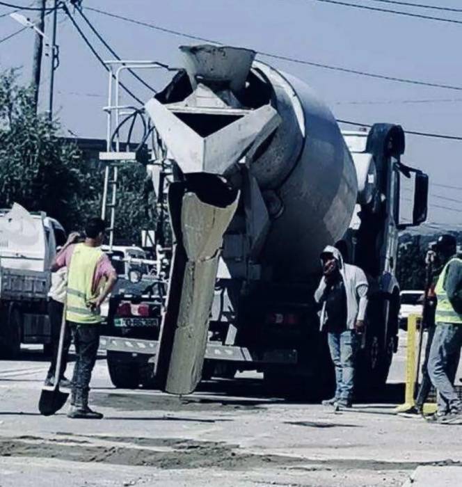 طمر بئر أثرية أثناء أعمال حفر لخطوط مياه في لواء بني كنانة