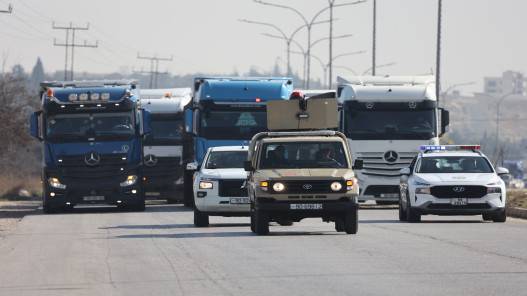 جهود أردنية مكثّفة لإعادة ممر المساعدات لغزة بعد إيقافه بسبب حادثة المعبر