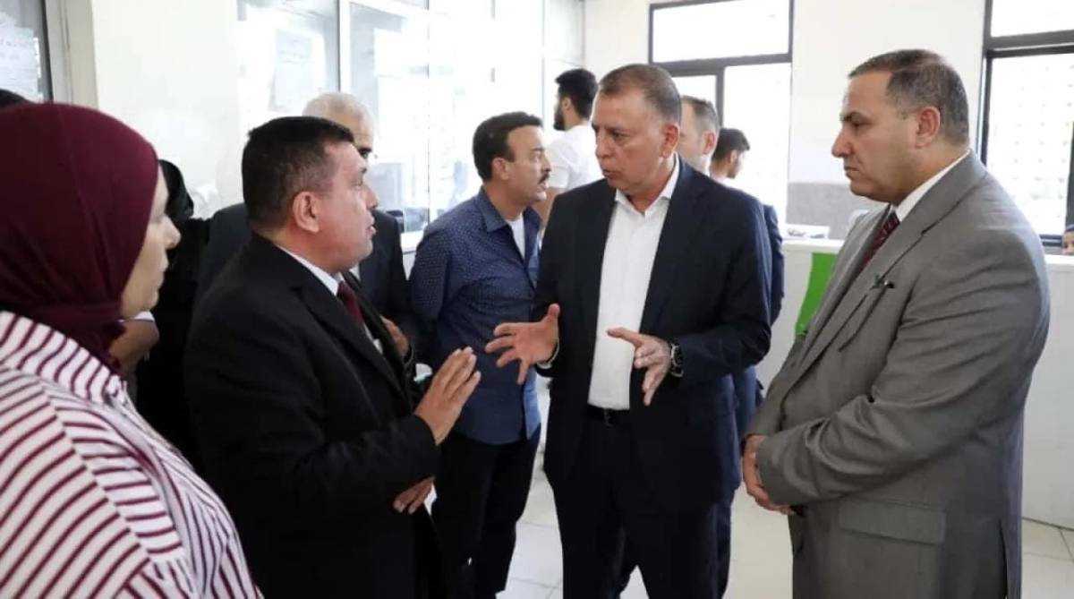 الفراية يطالب بتأهيل مبنى «أحوال الزرقاء»