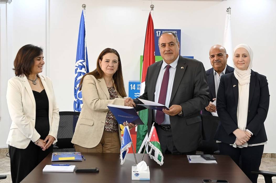 اتحاد العمال والعمل الدولية يوقعان اتفاقية لزيادة التمثيل النقابي للنساء