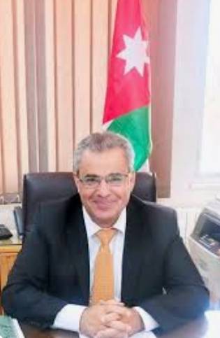 وفد وزاري يقيم مسابقة مجالس التطوير التربوي في تربية الوسطية