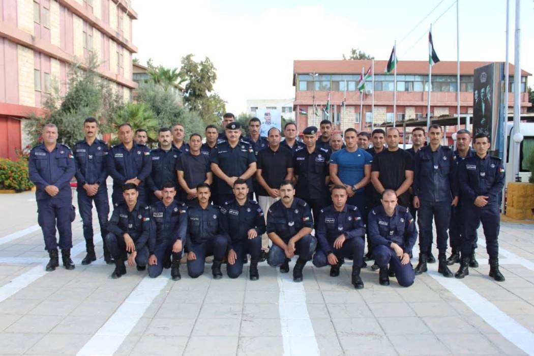 تخريج دورة تدريبية تخصصية في مديرية شرطة اربد