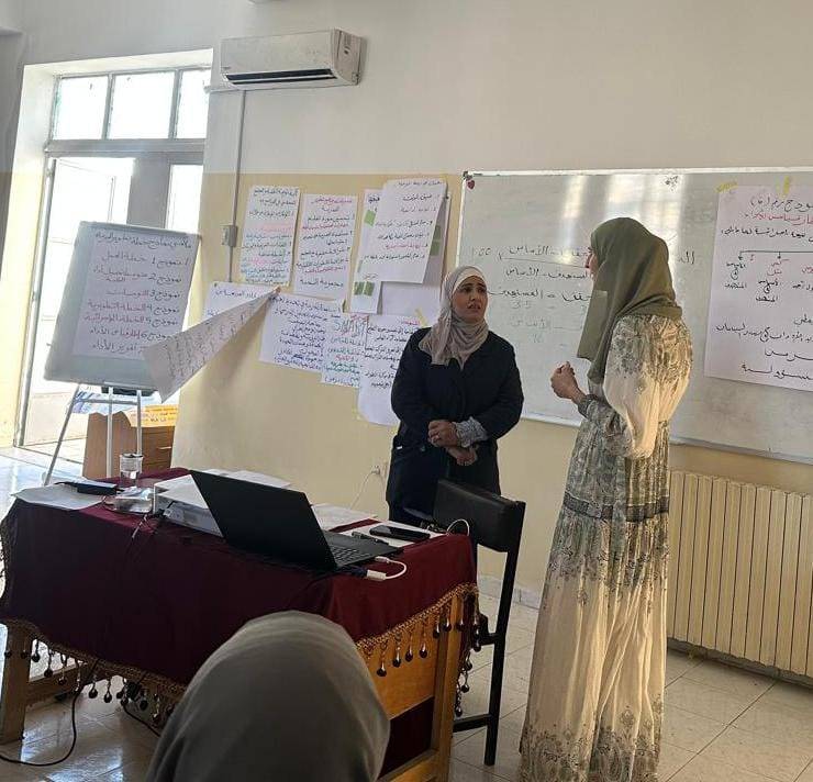 الخريشا تتابع اختتام التدريب على برنامج قيادة المدرسة التطويرية في لواء ناعور.