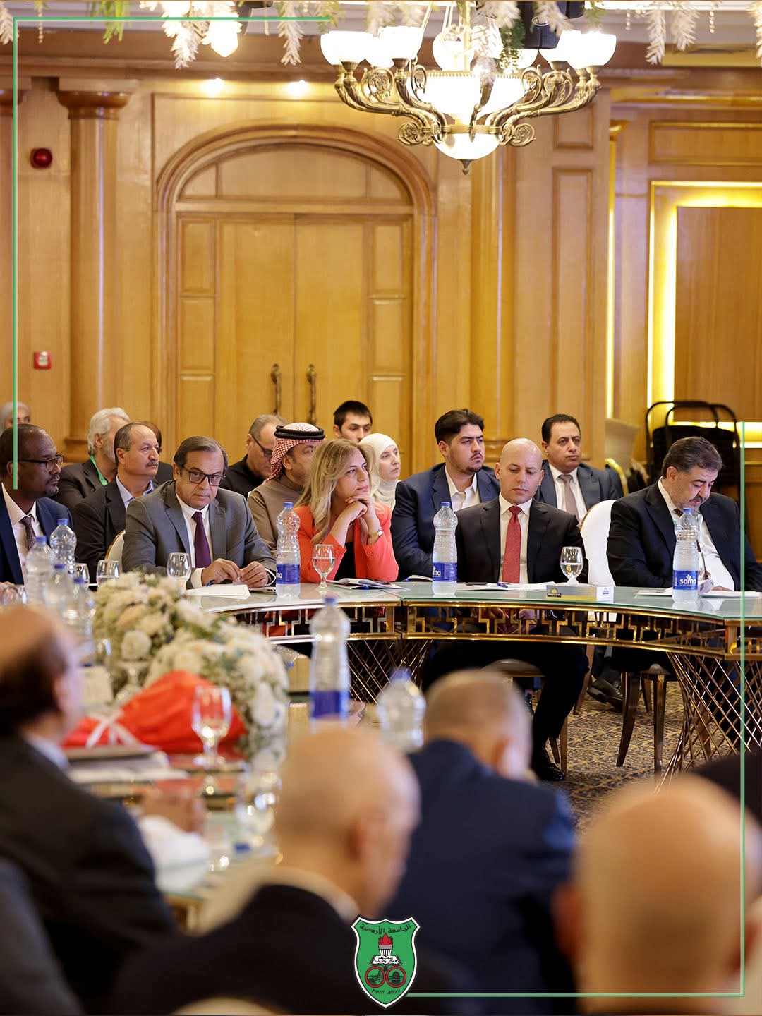 الجامعةُ الأردنيّةُ تشارك في مؤتمر الاستشراف المؤسّسيّ: إستراتيجيات التّكيّف مع التحوّل الرقميّ