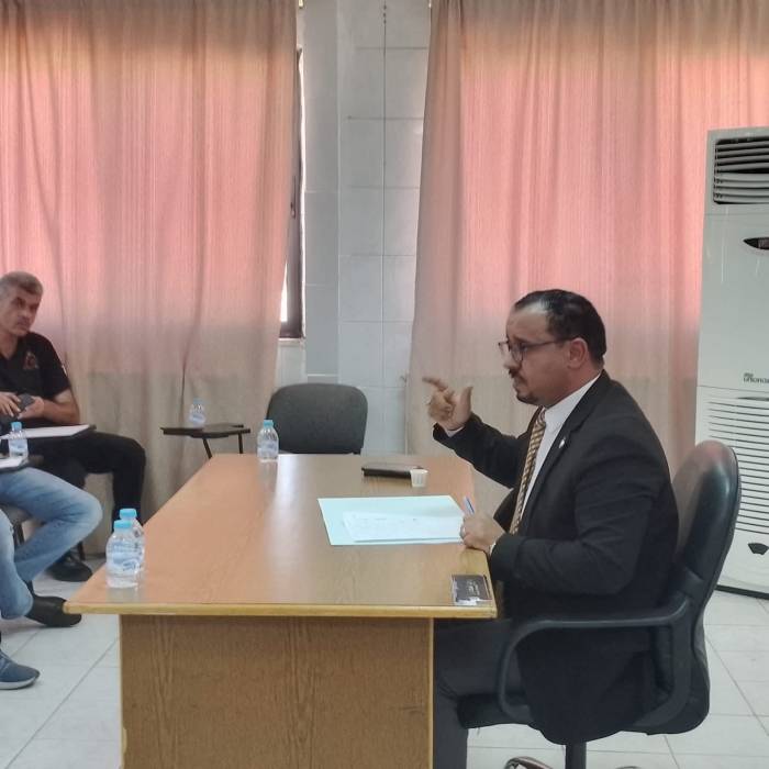 مدير صحة البلقاء يعقد اجتماعًا لرؤساء المراكز الصحية في محافظة البلقاء