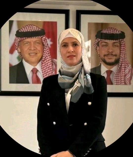 الزهير تكتب في يوم المعلم