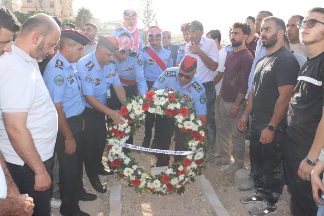 تشييع جثمان النقيب ابراهيم محمد صالح قعوار ...صور