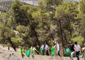 بدء حملة بهمتنا نحمي بيئتنا في غابات العالوك