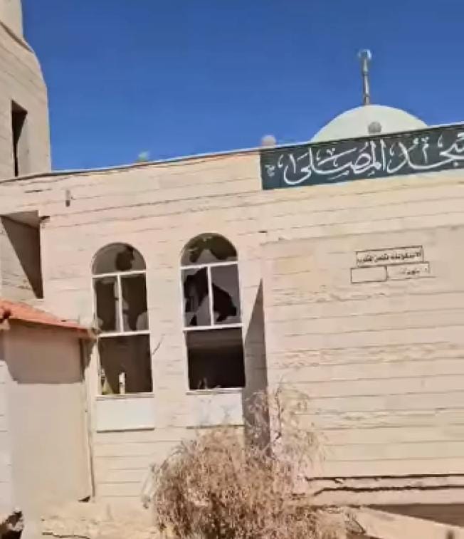 الأردن .. سلطة إقليم البترا تزيل مسجد (المصلى) وتتعهد بإنشاء مسجد جديد