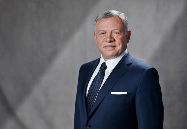 الملك يعود إلى أرض الوطن بعد زيارة عمل إلى السويد