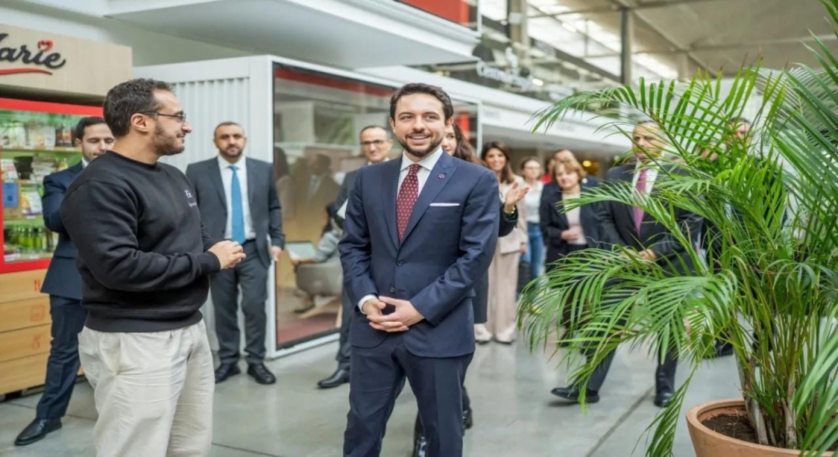 ولي العهد يبحث في باريس فرص التعاون مع مجمع الشركات الناشئة (ستيشن إف)