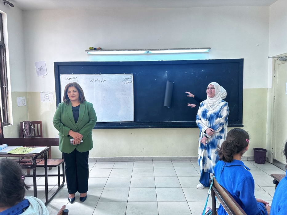 العجارمة تتفقد مدرسة الحديب وأبو الملح الأساسية المختلطة