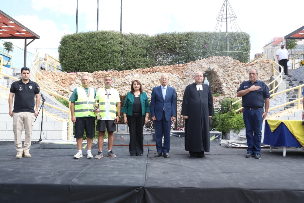 العيسوي يرعى ماراثون كلية دوي لا سال