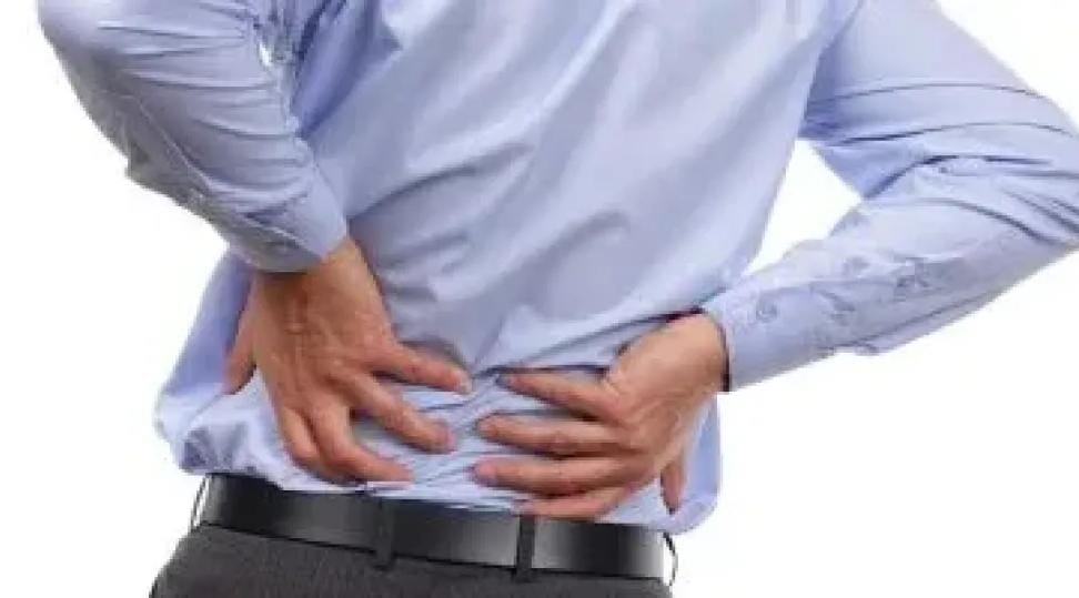 العلاج الحراري للانزلاق الغضروفي.. تقنية حديثة لتسكين الألم دون جراحة