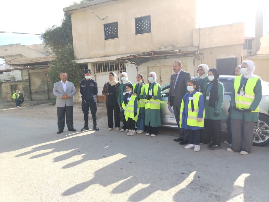 الرحامنة يشارك في حملة النظافة الوطنية“بسواعدنا نحمي بيئتنا”