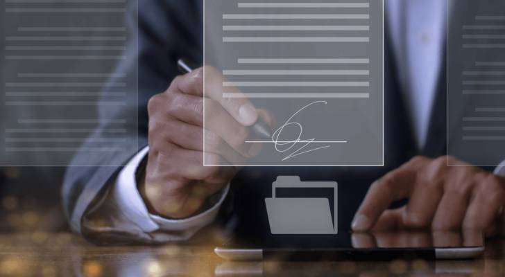 وزير العدل: توقيع 19 ألف وثيقة قضائية رقمياً في قصر عدل عمّان