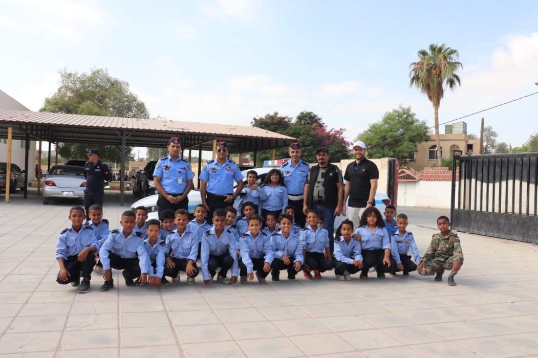 انطلاق دورة الشرطي الصغير في مدرسة الروضة الأساسية بالشونة الجنوبية