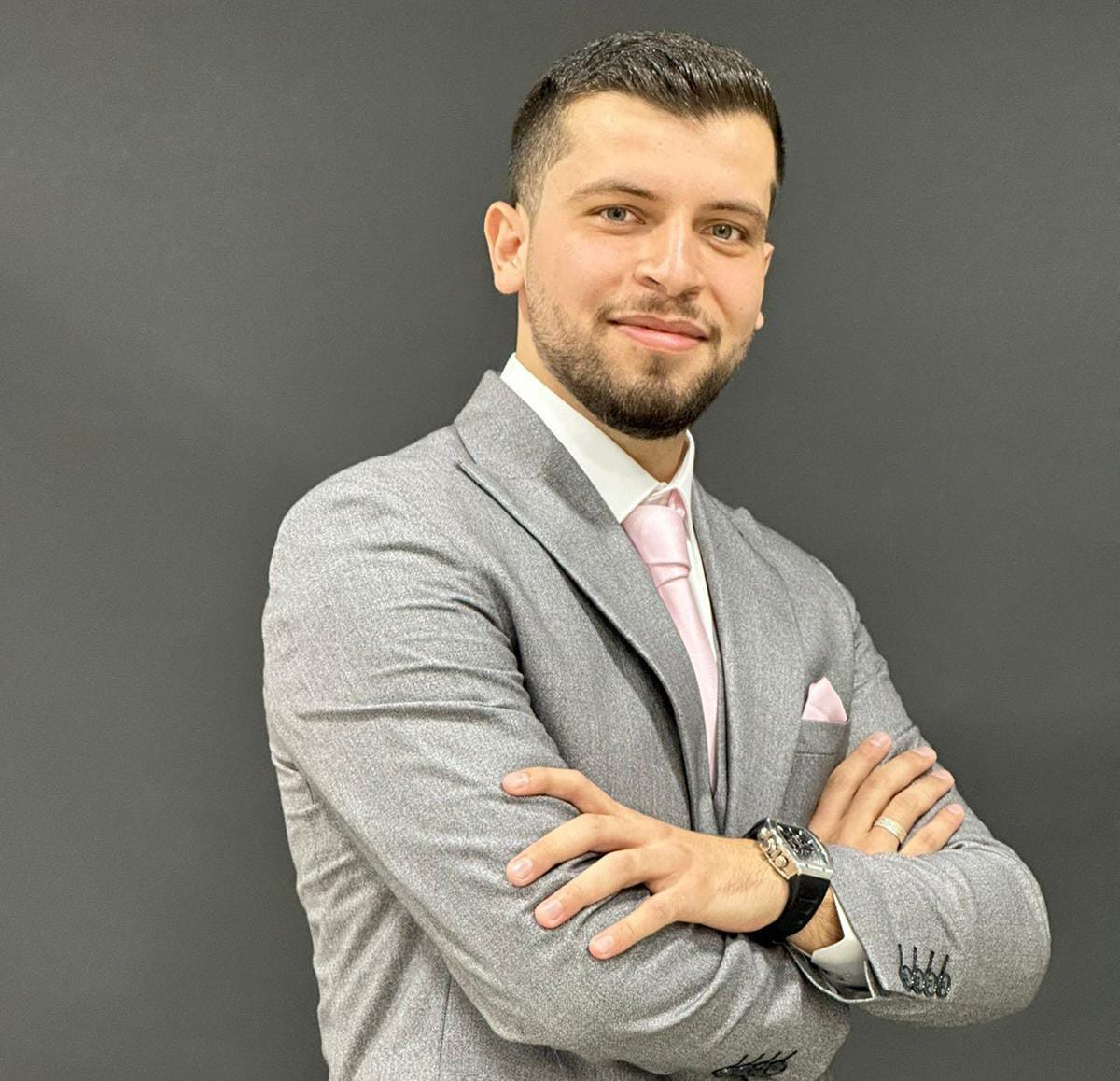 المهندس عبيدة عمر الربيع عضو هيئة تدريس في قسم العلوم الأساسية – جامعة جرش