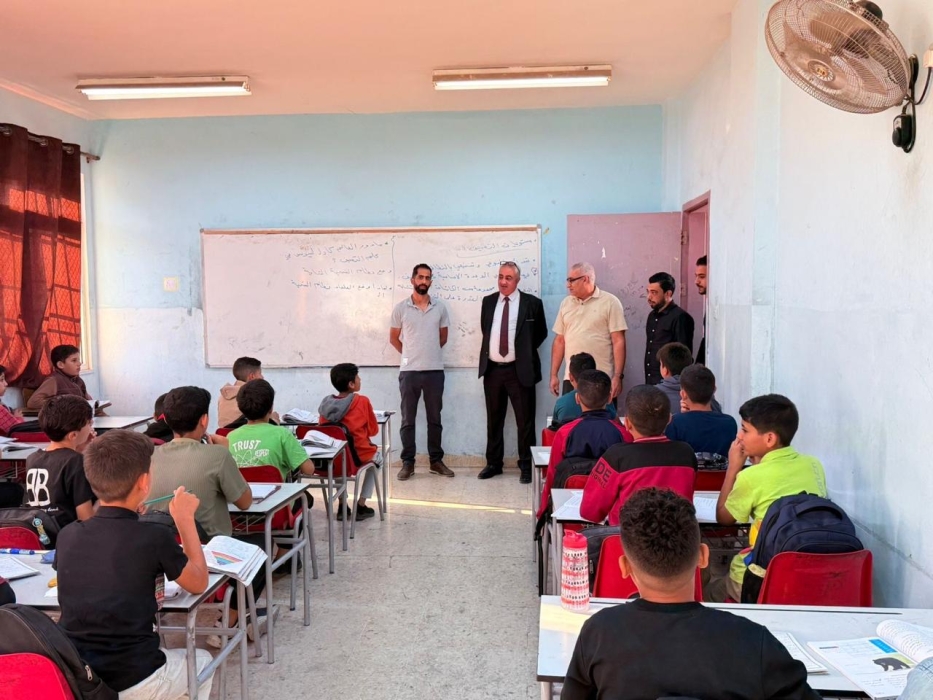 جويعد يواصل جولاته التفقدية في منطقة حلاوة