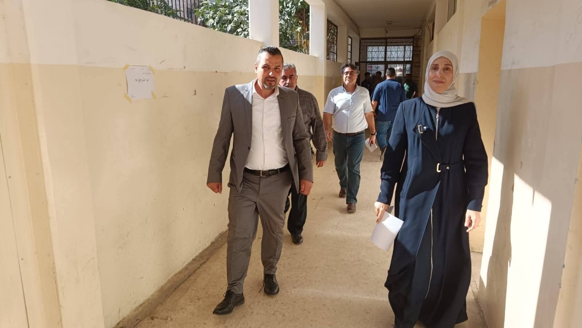 الطهراوي في زيارة تفقدية لمدرستي زهران وعمر بن الخطاب