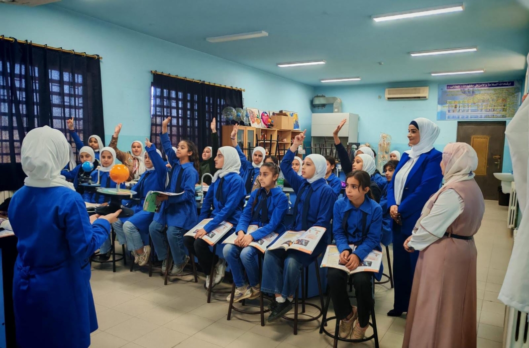 السواريس في زيارة ميدانية لمدرسة سلبود الأساسية المختلطة.