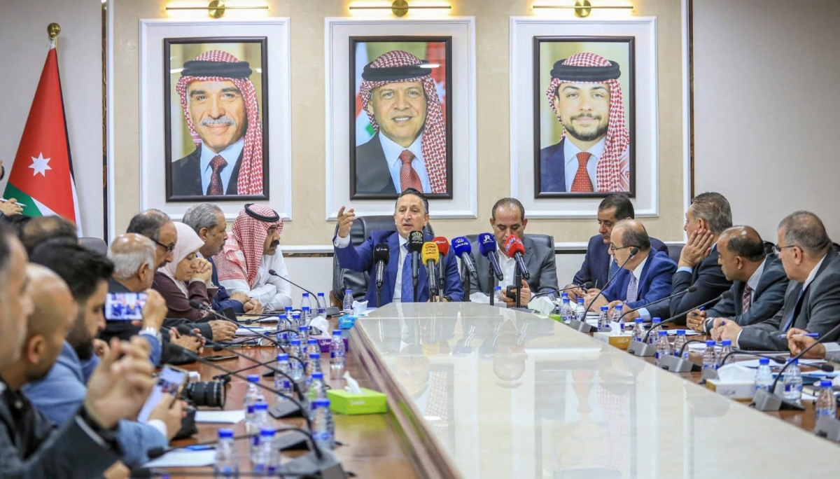 اجتماع في مجلس النواب يناقش ظاهرة انتشار الكلاب الضالة