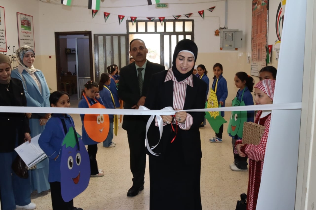 السلامين تفتتح معرض التوعية الغذائية الصحية في مدرسة سميح دروزة الاساسية المختلطة