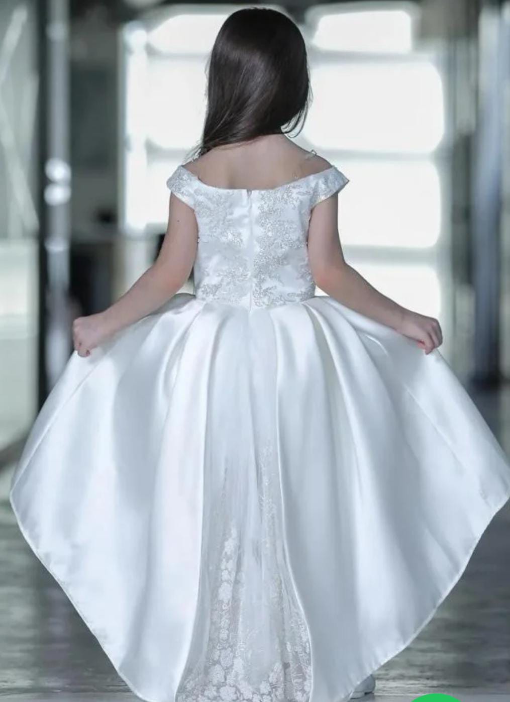 فساتين للأطفال من ترنديول: أناقة ومرح يتجدد كل يوم