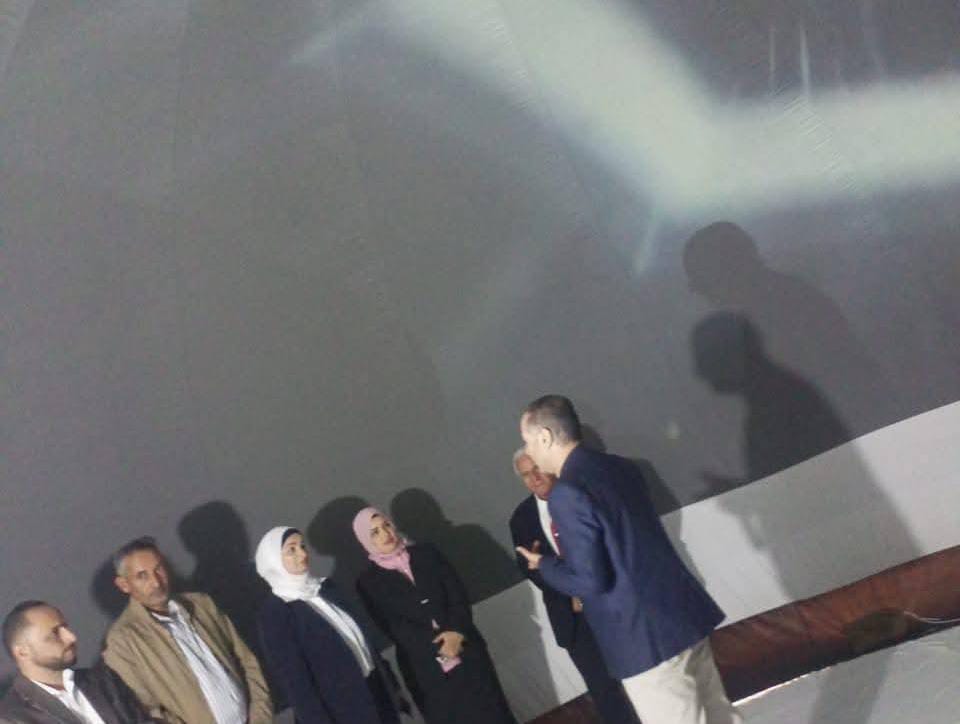 السواريس ترعى فعاليات نافذة الى الفضاء في مدرسة الخشافية الجنوبية الأساسية المختلطة.