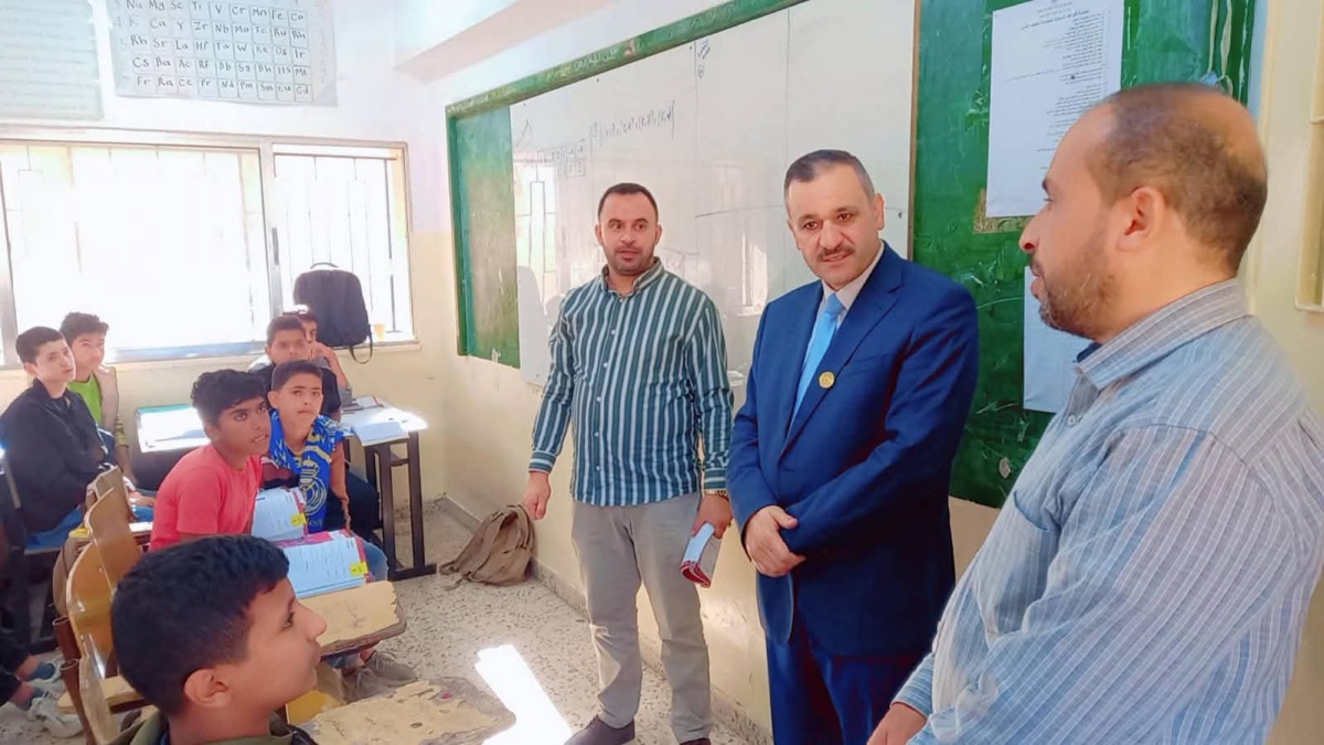 مدير التربية والتعليم للواء الجيزة يتابع ميدانيًا واقع التعليم في مدارس أرينبة الغربية والمبروكة