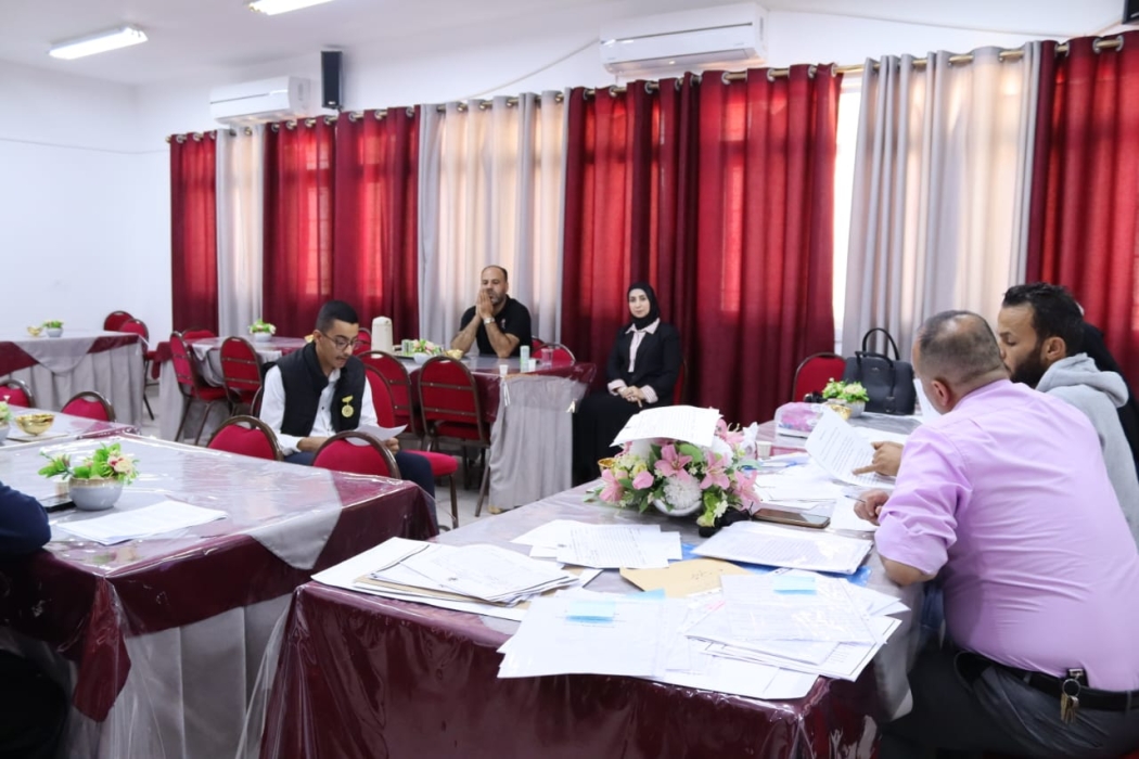 السلامين تتابع فعاليات تحكيم مسابقة الابداع باللغة الإنجليزية