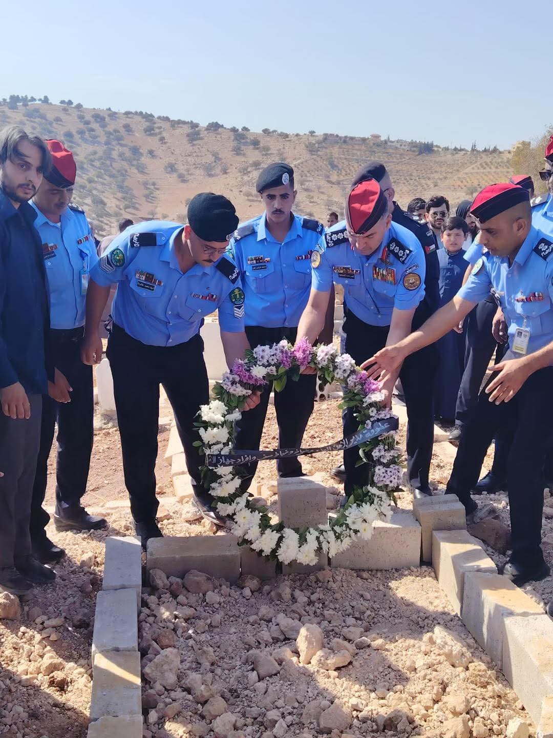 تشييع جثمان الوكيل أول أمنة انور محمد الغويري ...صور