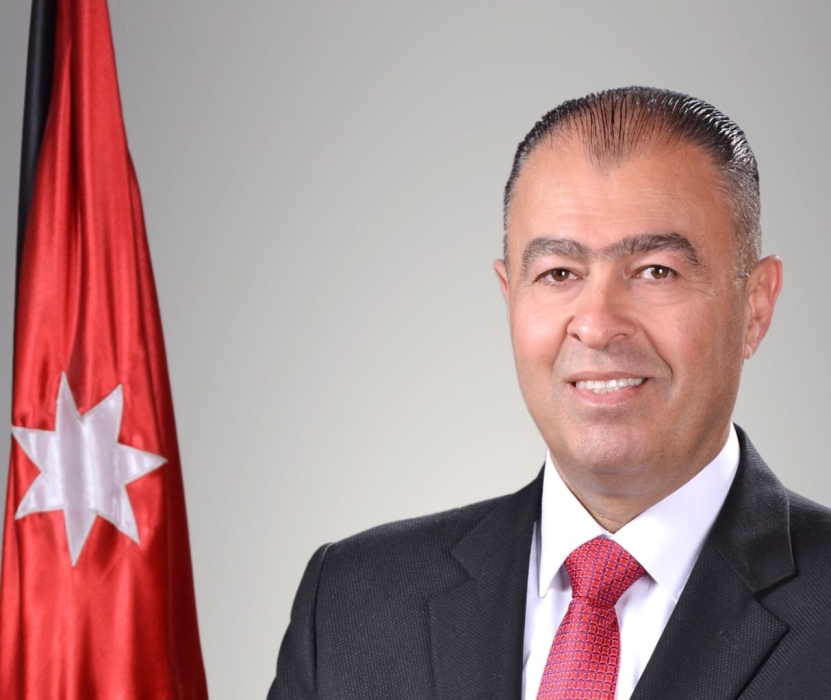 الديموقراطية لا تقاس بالاستطلاعات بل بإرادة الناس