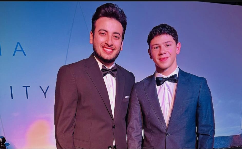 الحسن عادل يتصدر التريند بـ«إستنيت» ويتألق بإطلالة أنيقة في مهرجان الجونة السينمائي